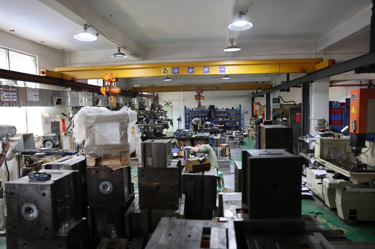 The Factory Types Hardware Founders Visit in Shenzhen